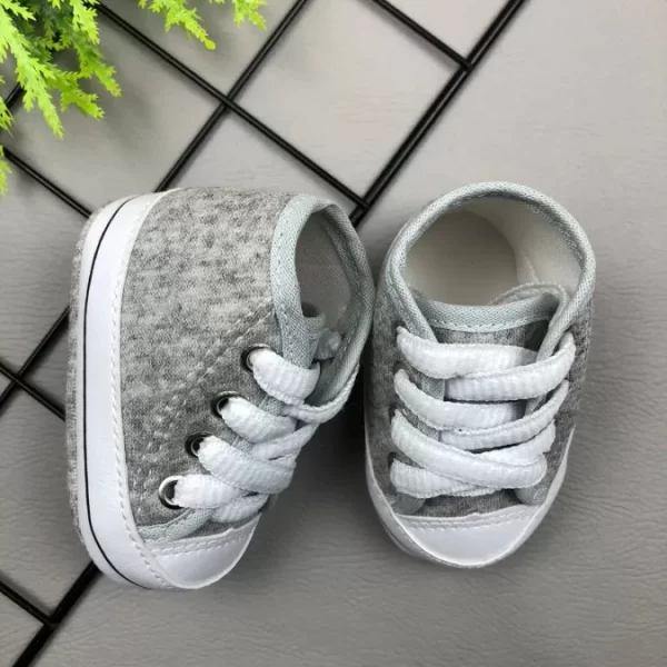 Tênis para Bebê Cano Alto Liso Cinza