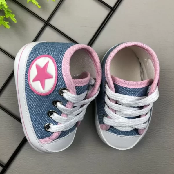 Tênis para Bebê Cano Alto  com Estrela  Jeans Claro e Rosa