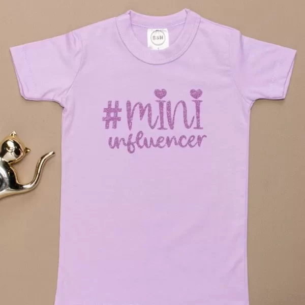 Camiseta Curta Infantil Estampada Lilas Mini Influencer