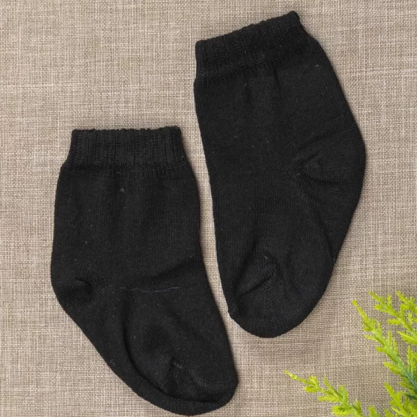 Meia Básica Infantil Lisa Preta