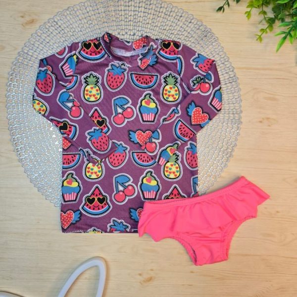Conjunto Praia Camiseta Longa com Calcinha - Verão
