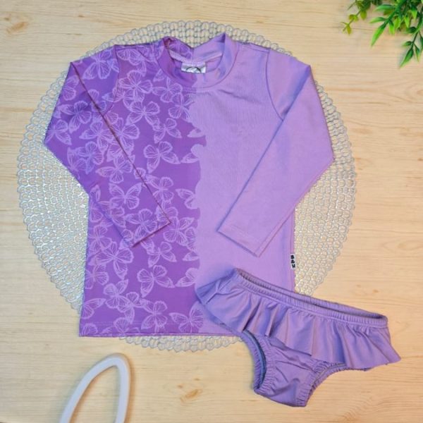 Conjunto Praia Proteção UV 50+ Camiseta Longa Molha e Aparece com Calcinha - Lilás Borboletas