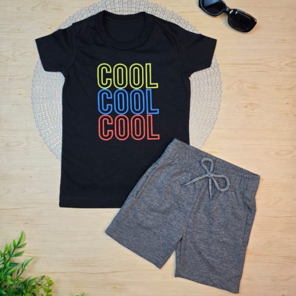 Conjunto Infantil Camiseta e Bermuda Moletinho- Cool