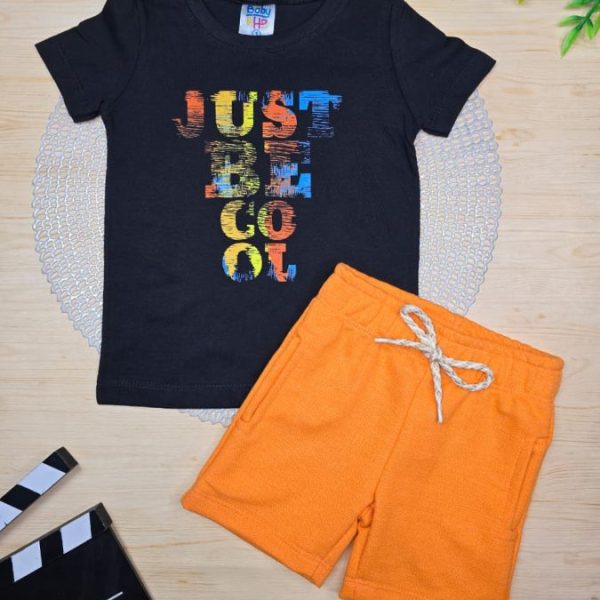 Conjunto Infantil Camiseta e Bermuda Moletinho- Just Be Cool