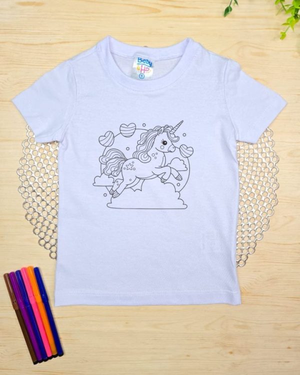 Camiseta Manga Curta Infantil Mágica - Unicórnio