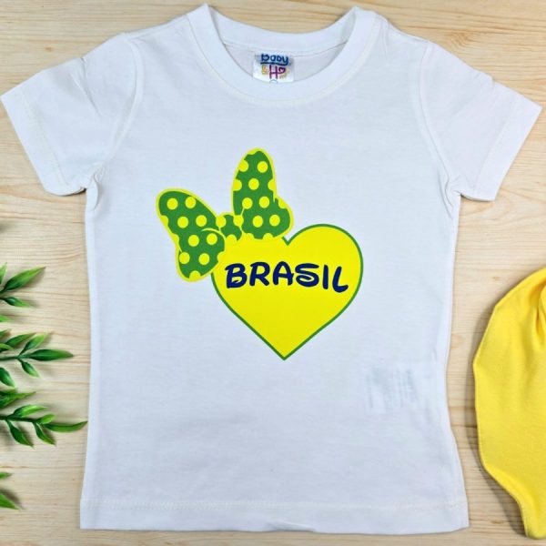 Camiseta Curta Infantil de Menina em100% Algodão Off-Laço Coração Brasil