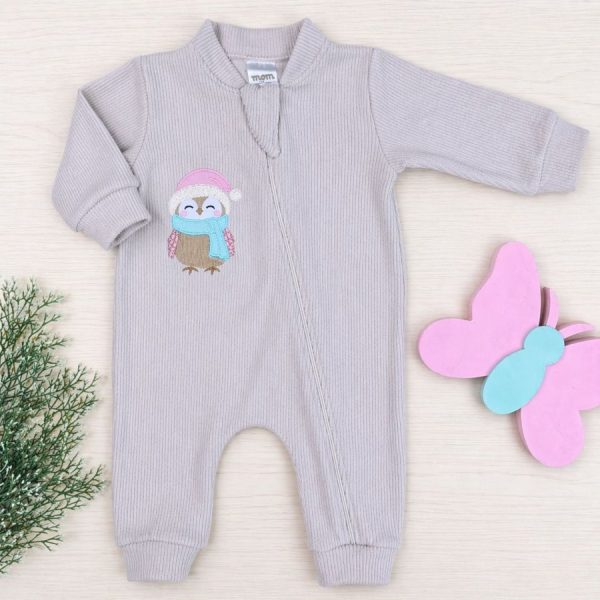 Macacão Bebê Menina Veludo Canelado Bordado Bege - Corujinha